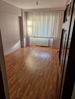 İncesu Merkezde Cadde Üstü 3+1 Satılık Daire