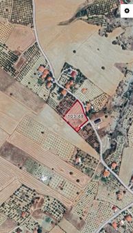 Korkuteli Aşağıkaraman Yaylasında Yola Cephe Satılık Tarla