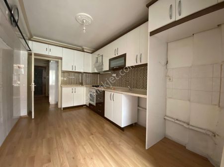 Pursaklar Nasip Emlak Hicret Camii Yakını Güney Cephe Hesaplı 3+1 Daire