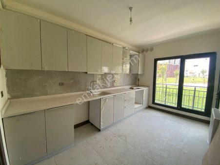 Karakuyu Tokide Geniş, Konforlu Ve Doğalgazlı 3+1 Daire