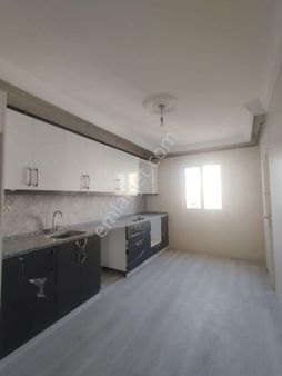 Kenan Evren Kapalı Semt Pazarı Civ 3+1 Doğalgazlı Kiralık Daire