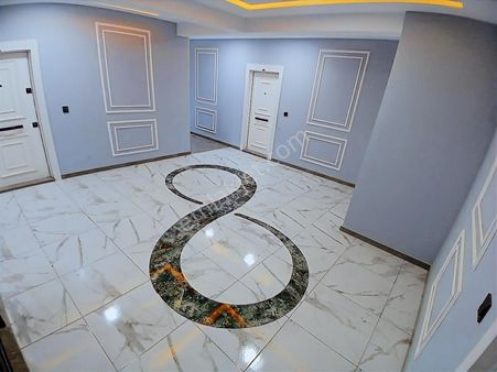 Eu Gayrimenkul'den Balıkesir Edremit Narlı Köy Merkezinde Havuzlu Ters Dubleks Sıfır 3+1 Daire