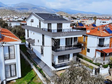 Eu Gayrimekulden Balıkesir Edremit Gürede Denize Yürüme Mesafesinde Yerden Isıtma 4+1