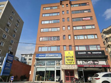 Ataşehir İçerenköy De 3+1 Kiralık Ofis​,