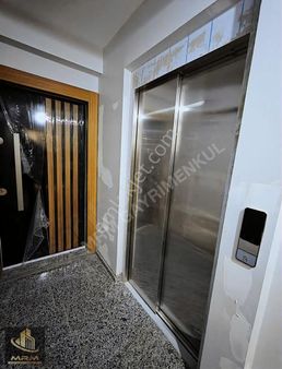 Mrm Gayrimenkul'den Satılık Lüks 1.kat Daire