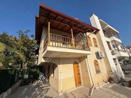 Denize Yürüme Mesafesinde Masrafsız Villa