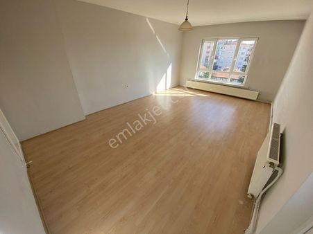 Etlik Şehir Hastanesi Yakını Katta 3+1 Bağımsız Manzaralı Daire