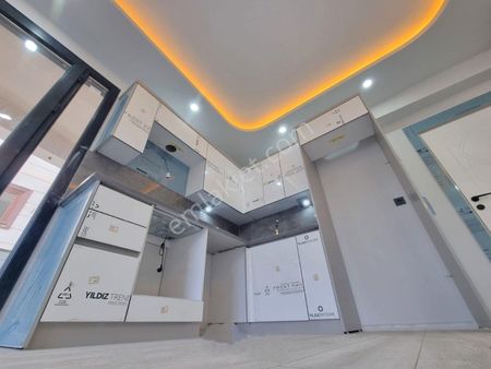 💎akçay Merkez Kordon'da💎aygül'den 💎sıfır Yerden Isıtma Çift Geniş Balkonlu Lüks 2+1 Satılık Daire