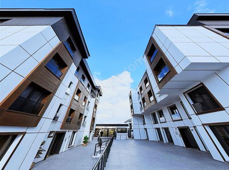 Vira Yapı'dan West İstanbul Marinada Site İçi 2+1 Daire !