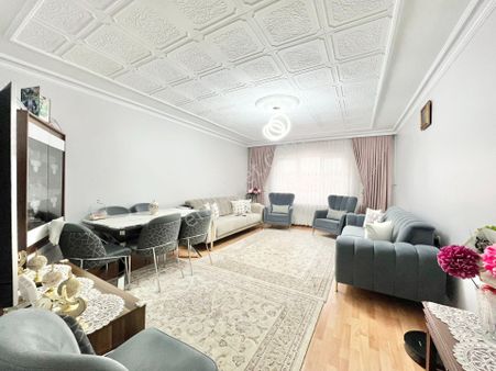 Pursaklar Nasip'ten Merkezi Yerde Orta Kat Güney Cephe 3+1 Daire