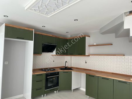 Tekirdağ Marmara Ereğlisi Yeniçiftlikte 4+1 Lux Villa