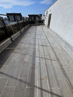 Nisan'dan Satılık 5+1 Kızılcıklıda Geniş Düblek Daire