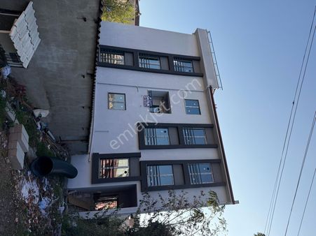 Balnova'dan Sütlüce Mahallesinde Satılık 2+1 Daire