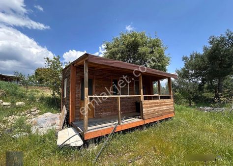 Mera Emlaktan Kazdağları Hacıarslanlar Köyü 3.150 M2 Tarla+ev+su