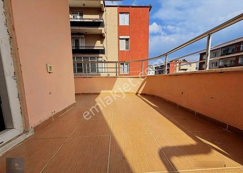 ▀▄mera Emlaktan Kadıköy Mh. 3+1 Ara Kat Doğalgazlı Satılık Daire