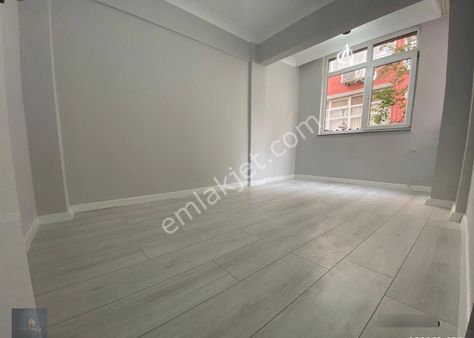 Mera Emlaktan Akçayda Denize 200m Bahçeli Fırsat 2+1 100m2 Daire