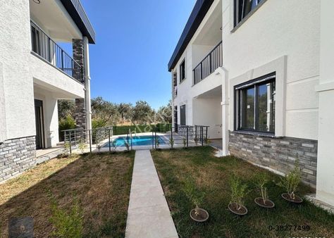 Mera Emlaktan Çamlıbel Mevki Havuzlu-kap. Otoparklı Bahçeli 1+1