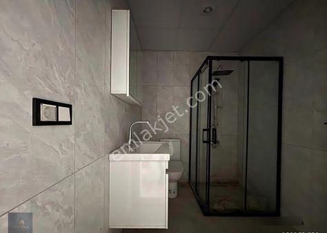 Mera Emlaktan Zeytinlide Y. Isıtmalı Ayrı Mutfaklı 2+1 Lüx Daire