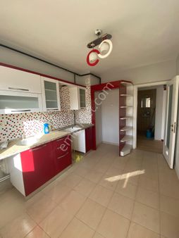 Tetik Emlak’tan Yıldıztepe Mahallesinde Fırsat 3+1 Satılık Daire