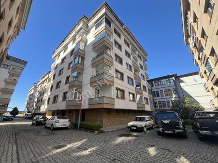 İrfanlı Mahallesinde Satılık 5+2 Doğalgazlı Dublex Daire