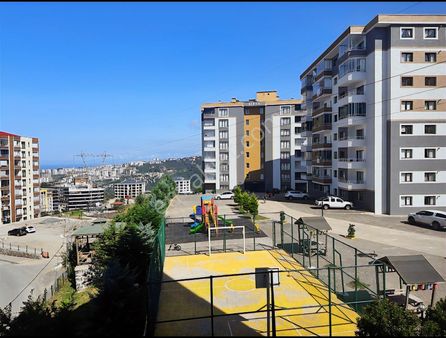 E&d Gayrimenkul'den Deniz Manzaralı 3+1 Satılık Daire