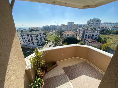 Büyükçekmeçe Mimarsinan E-5 Metro-metrobüs Ve Okyanos Koleji Yakını 3+1 Kat.6 120m2 Kredili Asansör