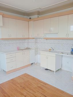 Adalet Gold Group Emlak'tan Satılık Müstakil Daire Ve Arsa Uygun Fiyata 50.yıl'da