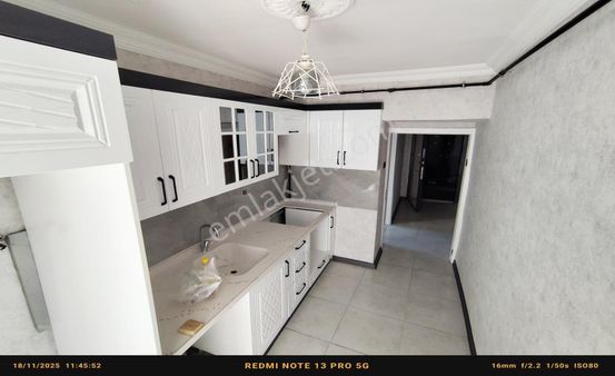 Şehir Hastanesi Güzergahında Çiçekli`de 2+1 Fırsat Dairesi