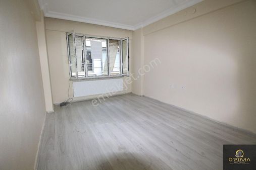 Opima Emlaktan Atatürk Mahallesi Satılık Fırsat 2+1 Daire