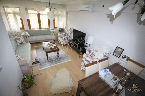 Opima Emlaktan Kurbağlıda Site İçerisinde 2+1 Satılık Daire