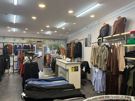 Hazır Kazanç Fırsatı ! Milas Ulusal Egemenlik Caddesi’nde Kadın Giyim Mağazası Devren Kiralık