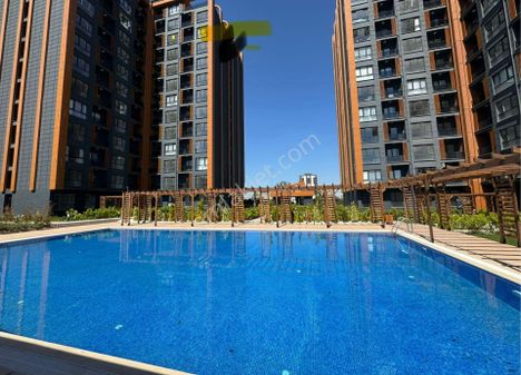 Çorlu Hürriyet Uysal Lusso Eşyalı Sıfır 1+1 Satılık Daire