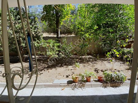 Remax Elmadan Ballıbaba Sokakta Bahçeli Daire