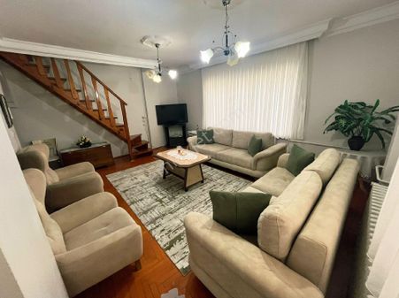 Alp Yapı Emlaktan Gönen Kurtuluş Mh. Satılık Dublex Daire