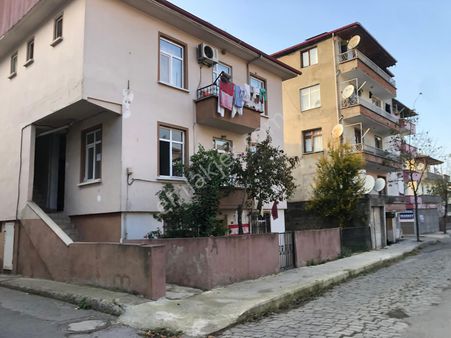 Yenimahalle Diş Hastanesi Arkası Depozito Yok 1+1 Sobalı Kiralık Daire