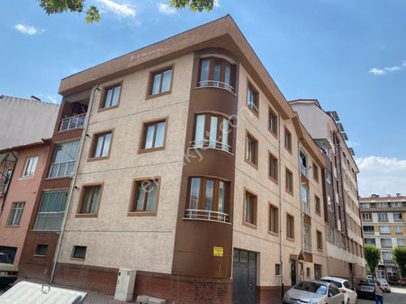 Alba Emlaktan- Emek Mahallesinde 5+1 Dubleks Daire