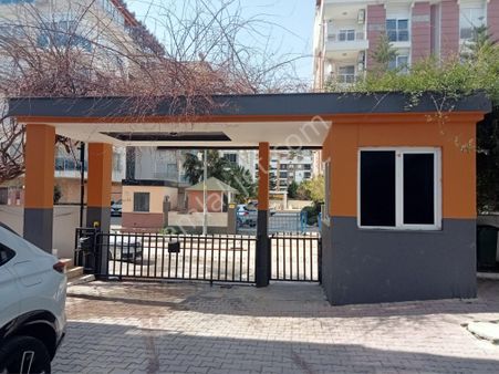 Hurma Mah.4+1 Havuzlu Çatı Dubleks Satılık