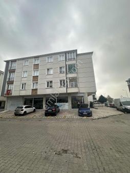 Mehmetoğlu Gayirmenkul'den Satılık 2+1 Daire Çobançeşme