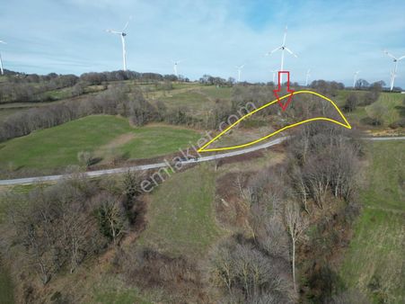 Esa Gayrimenkul'den Yeroluk 'da Asfalt Üzeri Tarla