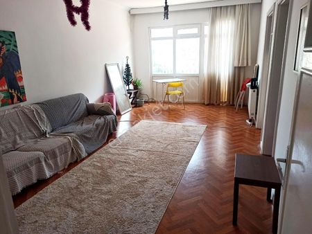 Valentia'dan Kıbrıs Caddesi Yakını 2+1 Satılık Daire !!!
