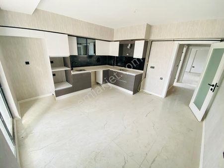 Valentia'dan Vadi Manzara 3.etapta 15.katta Satılık 3+1 Daire !!