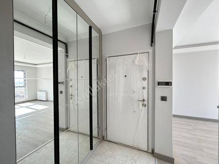 Yapracık'da Bağımsız Mutfak Oturuma Hazır 2+1 Satılık Daire...