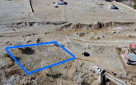 Konya Meram Çayırbağı Suyu Elektriği Olan Satılık Bahçe Tarla