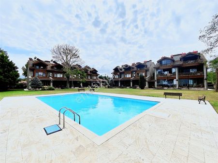 E.g.a'dan Efirli Denize Sıfır Lüx Tripleks Villa !!!