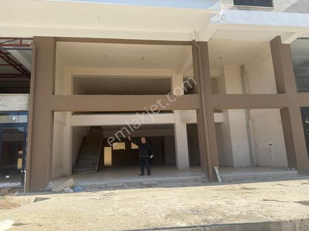 Kiralık Büyük Dükkan