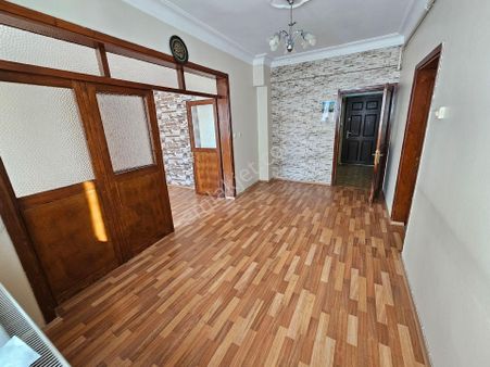 Alp Yapı Emlak'tan Gönen Plevne’de Satılık Masrafsız 2+1 Daire