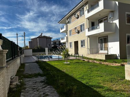 Dost Emlaktan Söğütlüyurtta Siteli Havuzlu 2+1 Satılık Daire