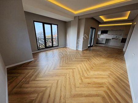 Karaca'dan Cumhuriyet Mah.satılık Yalı Dairesi Tadında 3+1 Daire