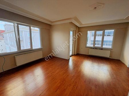 Karaca'dan Altınova Mah.ana Caddeye Yakın Geniş2+1 Kiralık Daire