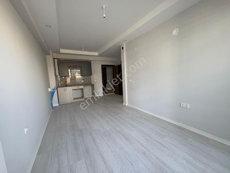 Karaca'dan Yüksek Tavanlı, Ferah 1+1 Satılık Daire